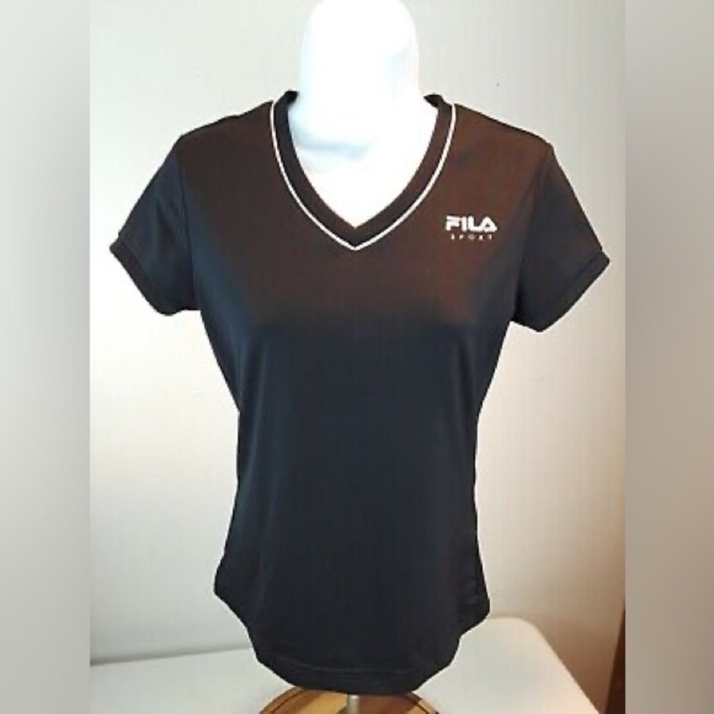 FILA Sport Women Breathable V-Neck Stretch Short Sleeve Fitted Athletic Top